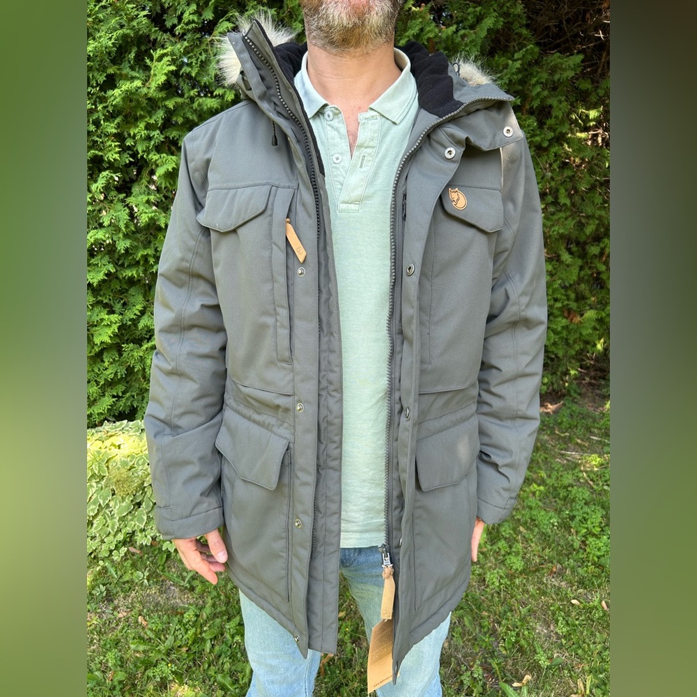 Fjällräven Nuuk Men’s Parka – Size S (fits like M or L) – New with Tags - Picture 2 of 7